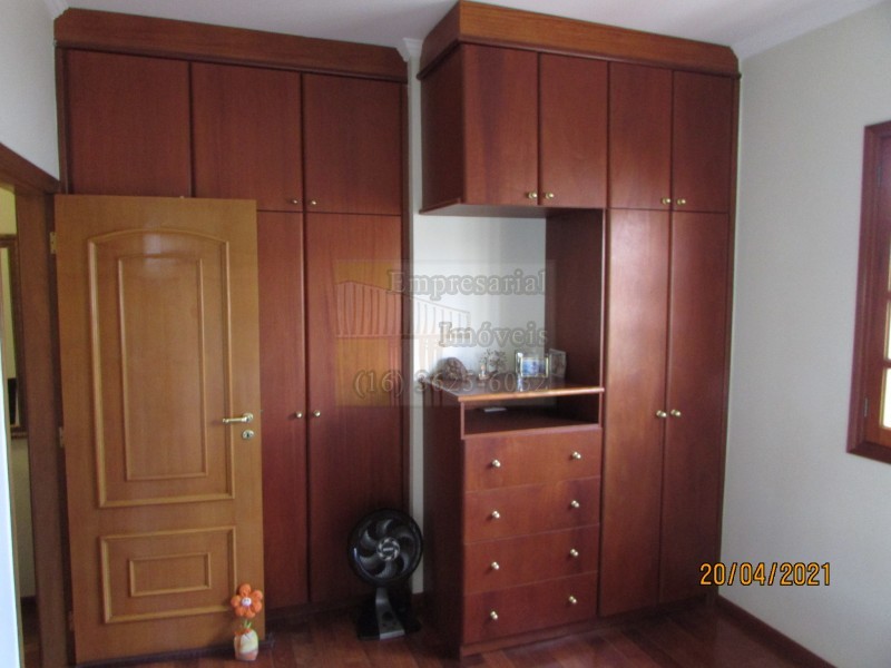 Casa, 4 quartos, 245 m² - Foto 54