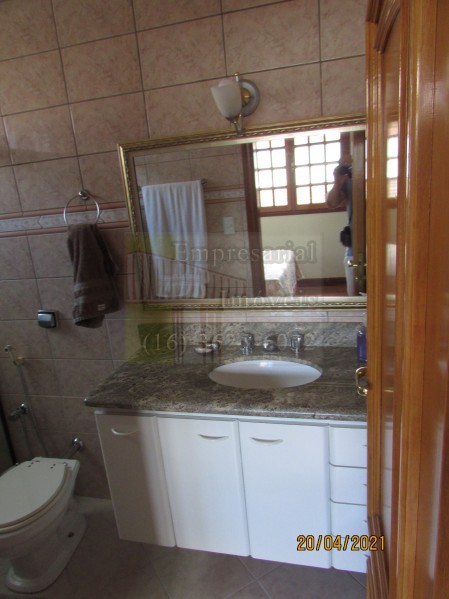 Casa, 4 quartos, 245 m² - Foto 55