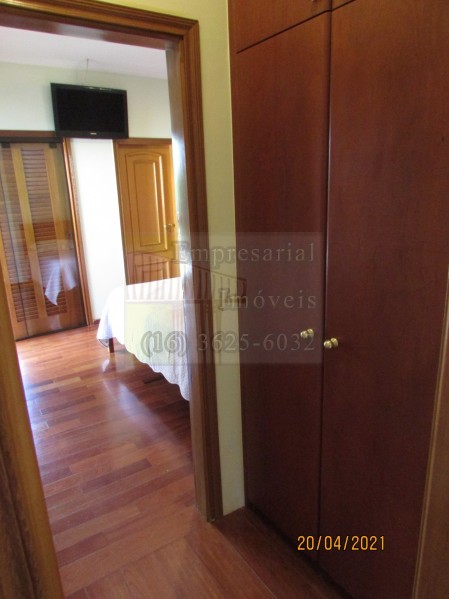 Casa, 4 quartos, 245 m² - Foto 31