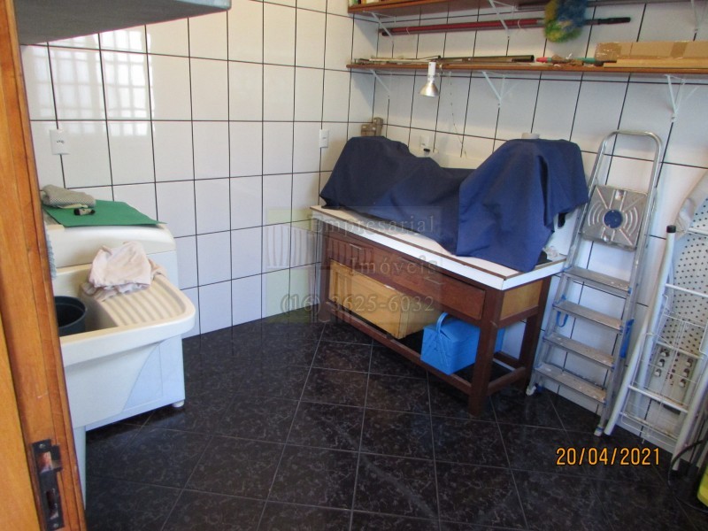 Casa, 4 quartos, 245 m² - Foto 18