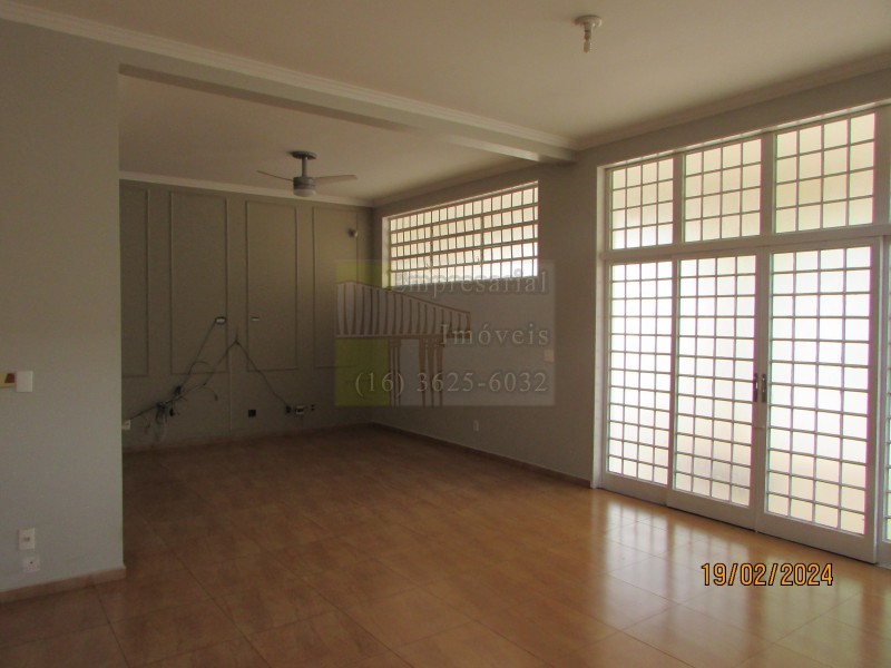 Sobrado, 5 quartos, 498 m² - Foto 2