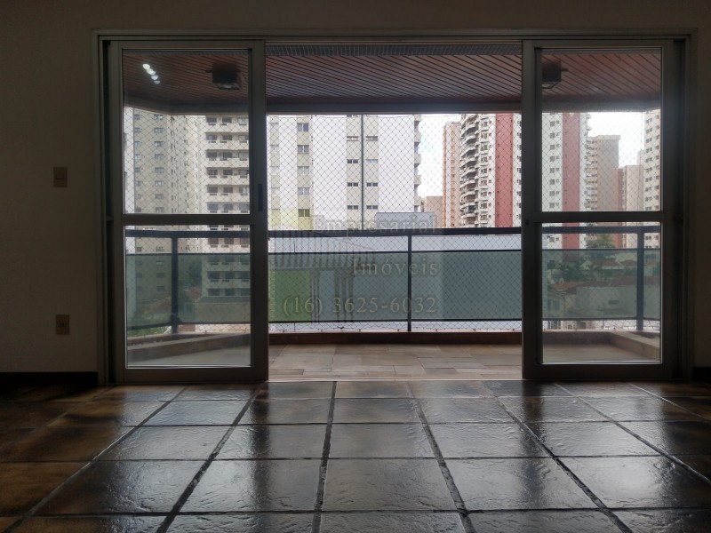 Apartamento, 3 quartos, 160 m² - Foto 1
