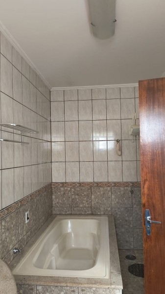 Casa, 4 quartos, 313 m² - Foto 33