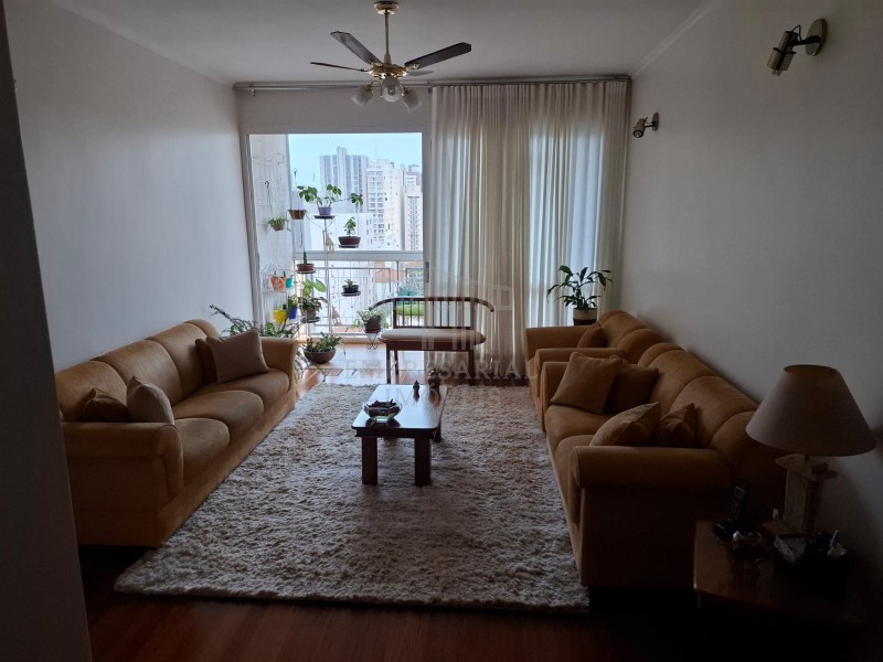 Apartamento, 3 quartos, 135 m² - Foto 1