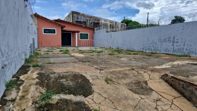 Casa, 2 quartos, 150 m² - Foto 2